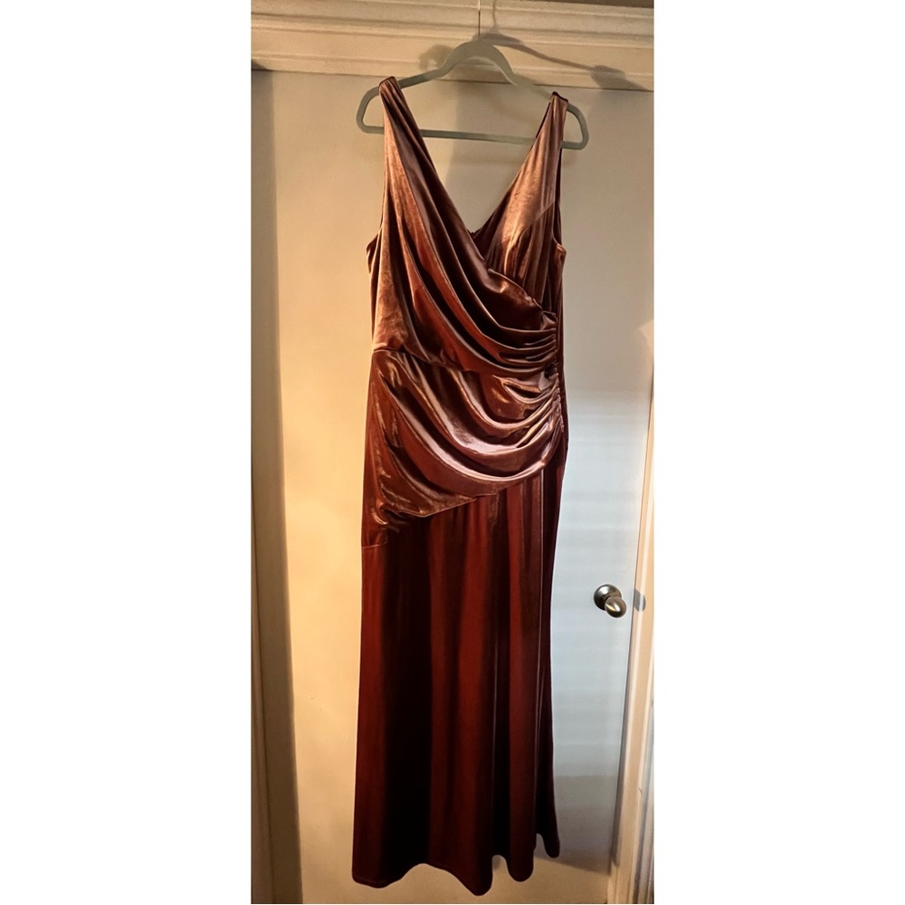 Revelry Maxi Dawson Dusty Rose Velvet Dress (never worn)